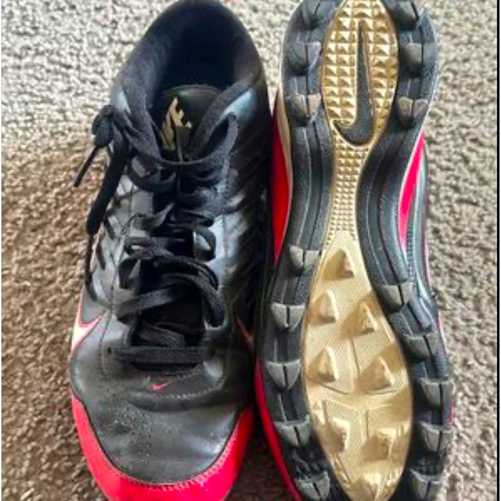 Men’s football Cleats